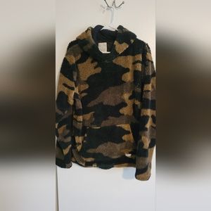 Men's sweater